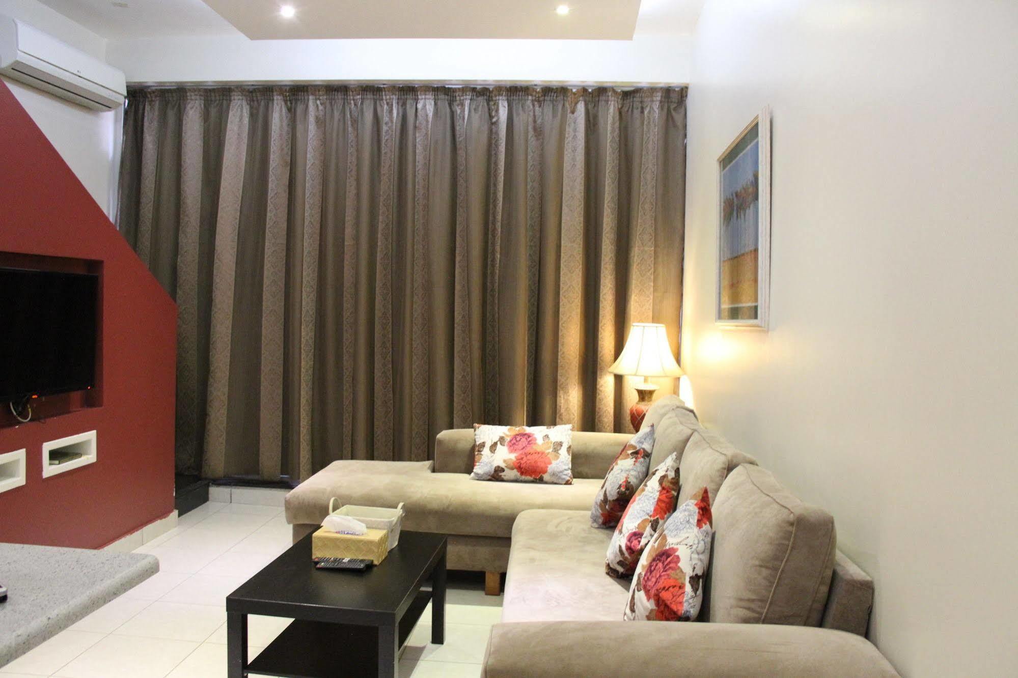 Il Villaggio Luxury Villas Jeddah Exterior photo
